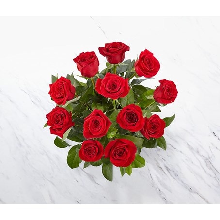 12 Roses Short Stemmed