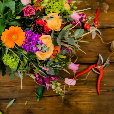 Mixed cut flowers