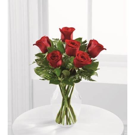 The FTD Simply Enchanting Rose Bouquet