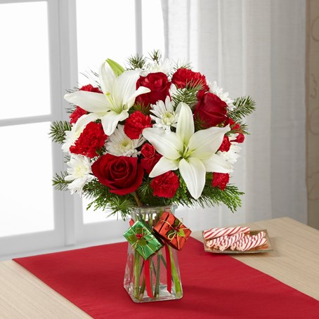 Joyous Holiday Bouquet Deluxe