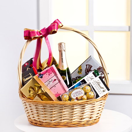 Sweet Gourmet Basket