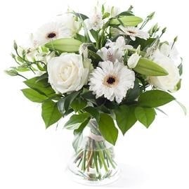 White mixed bouquet, excl. vase